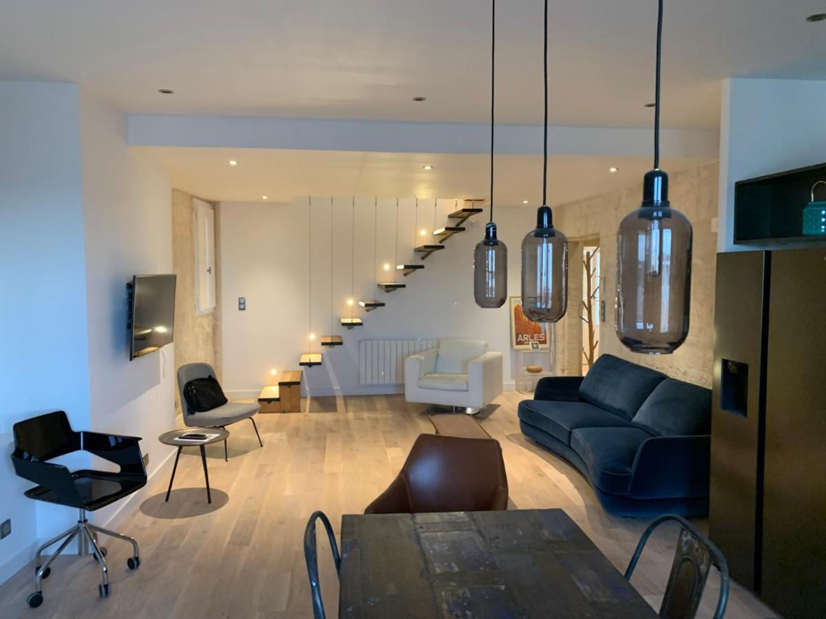 Superbe Appartement Avec Vue アルル エクステリア 写真