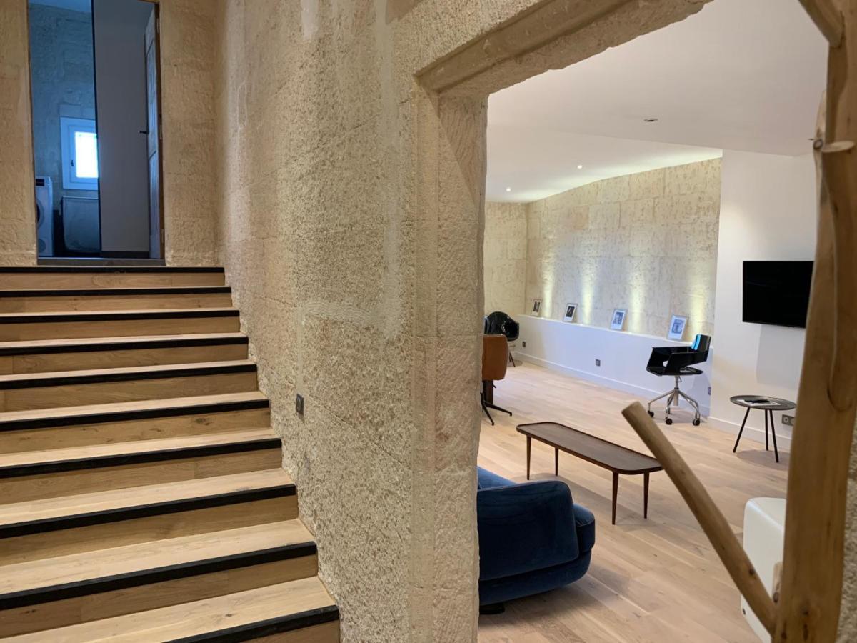 Superbe Appartement Avec Vue アルル エクステリア 写真